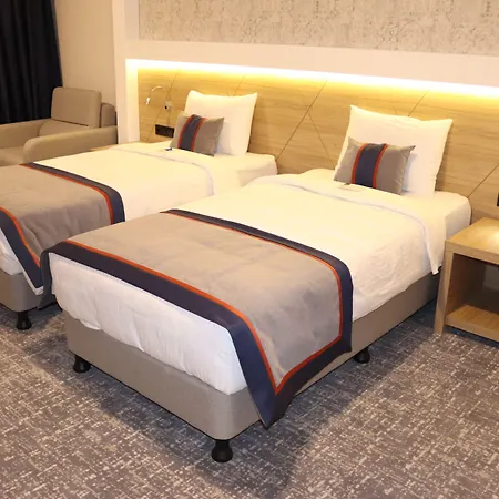 Hotel Des'otel 4*