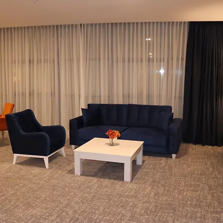 Hotel Des'otel 4*