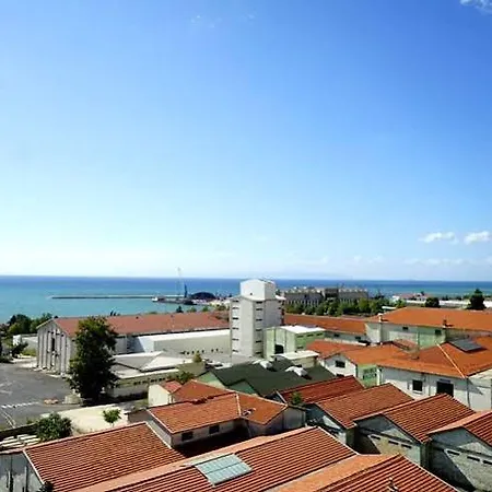 Des'otel 4*
